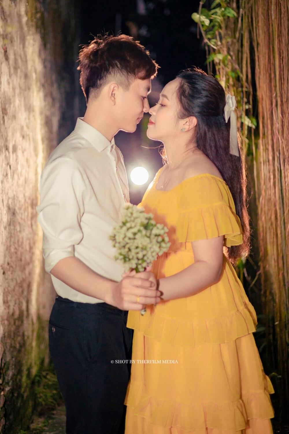 thuê thợ chụp ảnh ngoại cảnh hội an